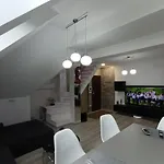 Muller Premium 12 Iulius Mall Apartmán *