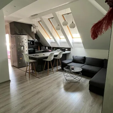 Muller Premium 12 Iulius Mall Apartment